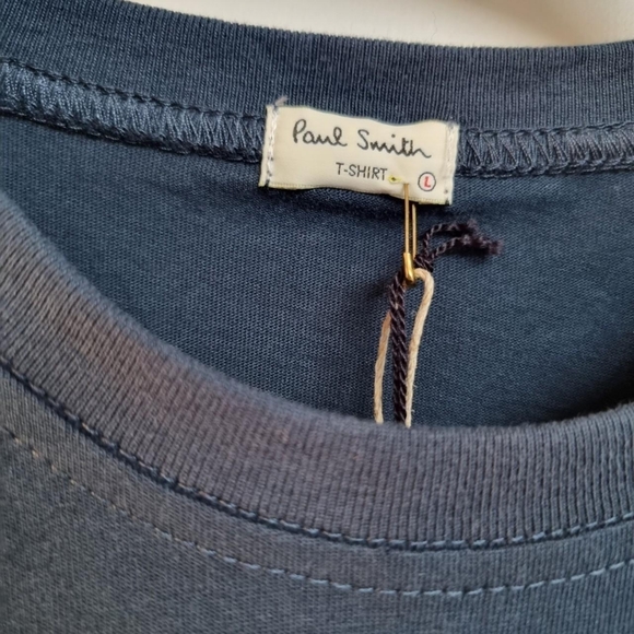 Paul Smith navy landscape/alien t shirtSize large fits medium best Bnwt - Picture 3 of 4